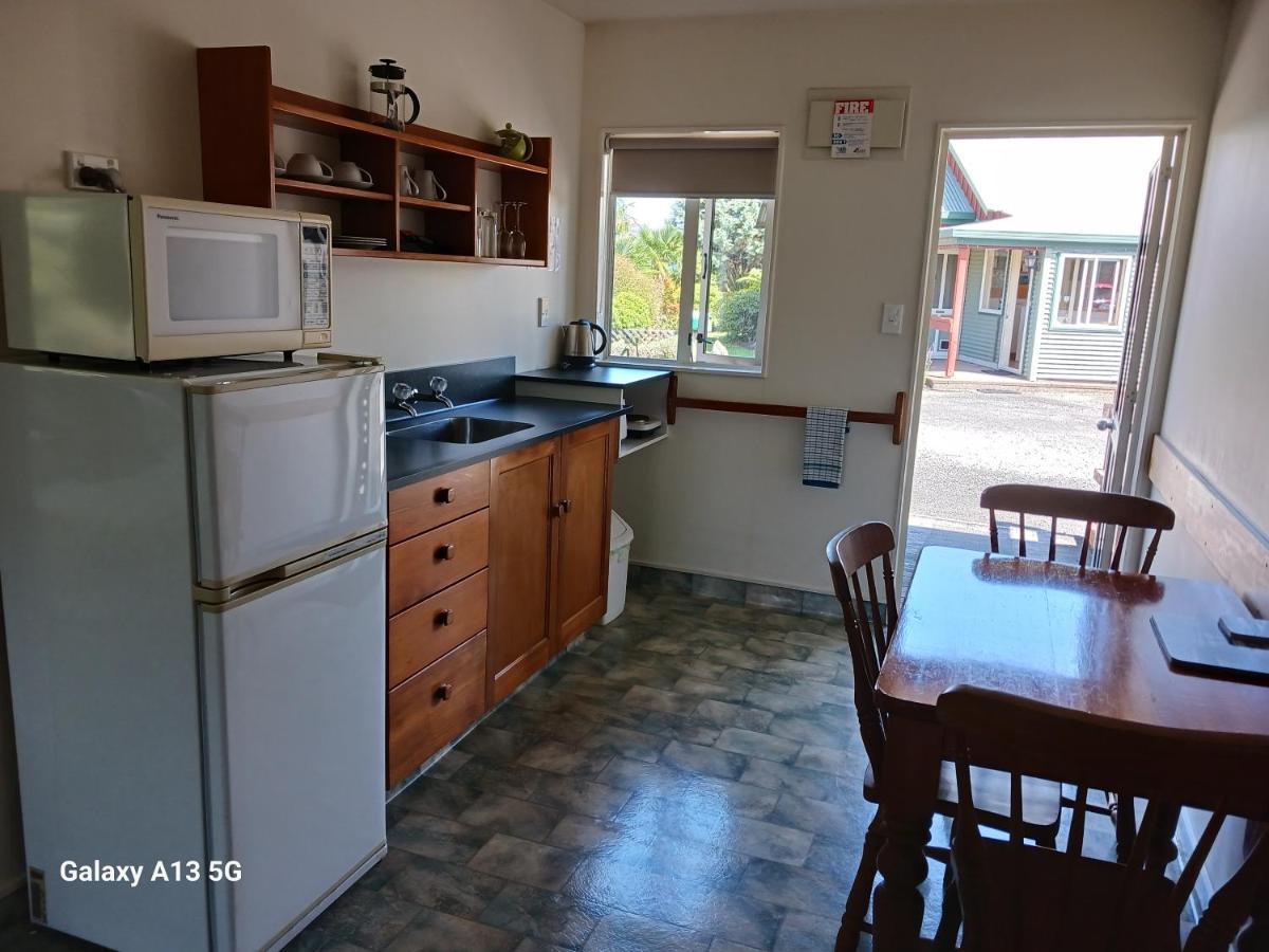 Anatoki Lodge Motel Takaka Ngoại thất bức ảnh