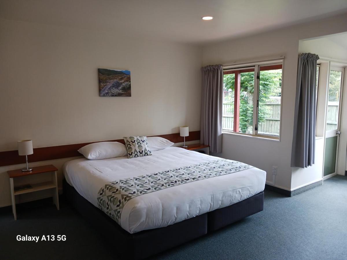 Anatoki Lodge Motel Takaka Ngoại thất bức ảnh